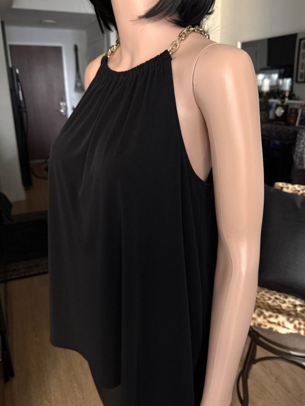MICHAEL Michael Kors Black Trapeze Gold Chain Halter Style Top | M | Not Worn